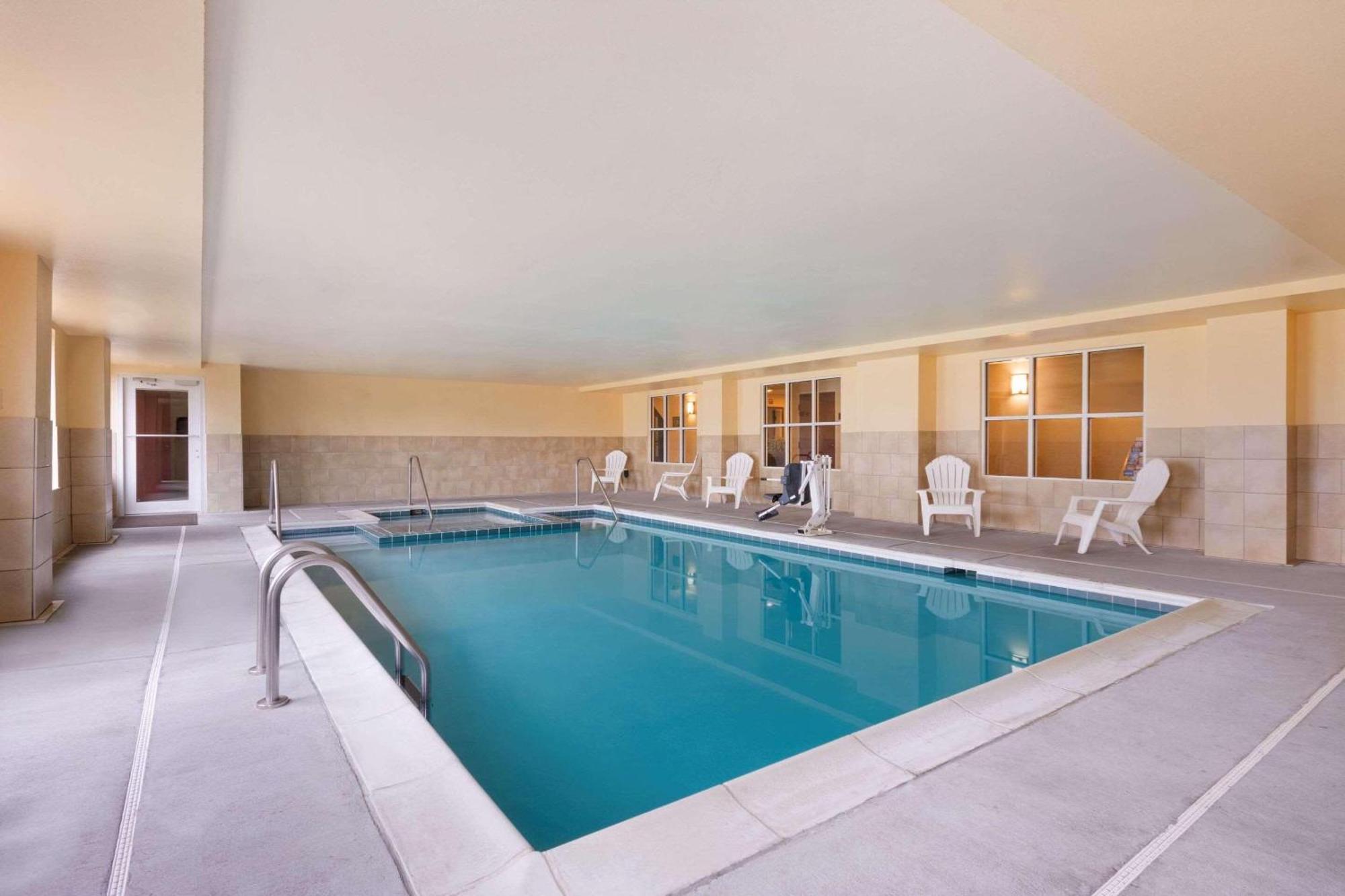 Country Inn & Suites By Radisson, Wytheville, Va Zewnętrze zdjęcie